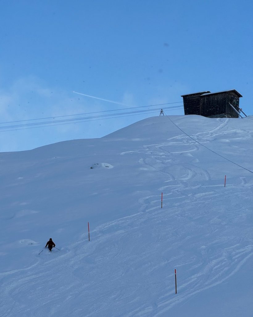 New Snow on Titlis Engelberg, Beautiful lines