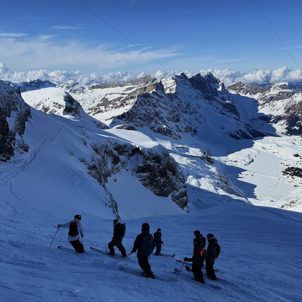Skiing with friends in Engelberg, Titlis