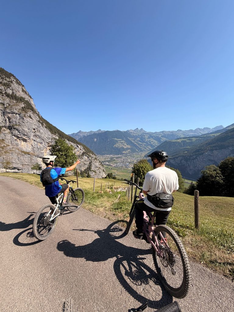 Surenenpass Mountainbiking
road views over Altdorf and Uri